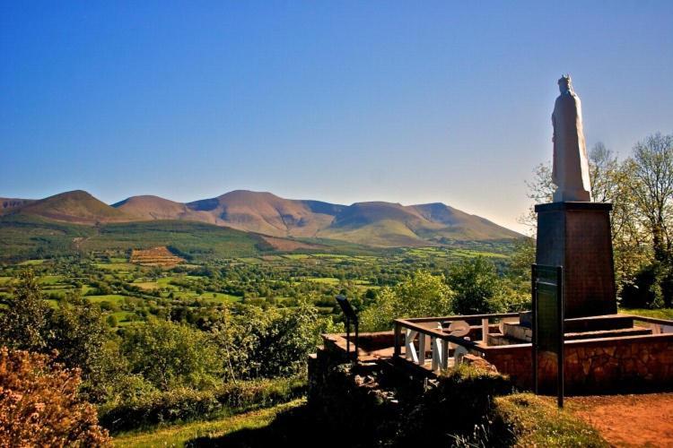 Corderry Farmhouse, Idyllic Cottage Amid 250 Acres Lisvernane Esterno foto
